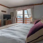 Pire Hue Ski In & Ski Out