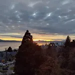 Hermoso Departamento Con Vista Al Lago