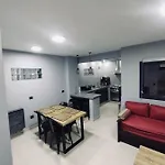 Ziba Duplex