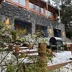 Maria Del Bosque Apart Hotel / Cabanas