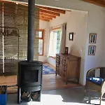 Casa Luminosa Y Confortable Rodeada De Naturaleza