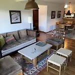 Departamento En Arelauquen Con Excelentes Vistas, San Carlos De Bariloche