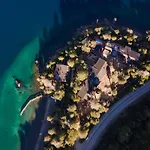 Penon De Arelauquen Suites Del Lago Lenga Pbd