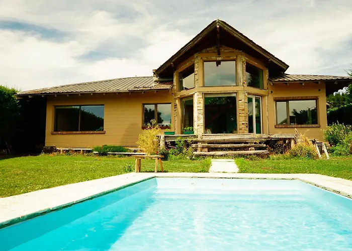 Hermosa Casa A Una Cuadra Del Lago