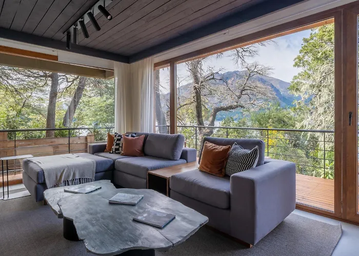Suites del Lago Bariloche Cipres 01
