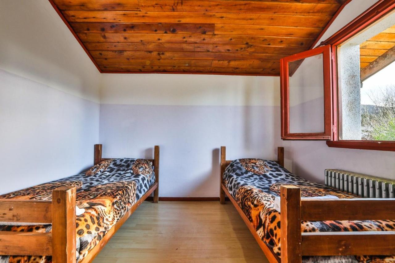 Km Sun Hostel *
