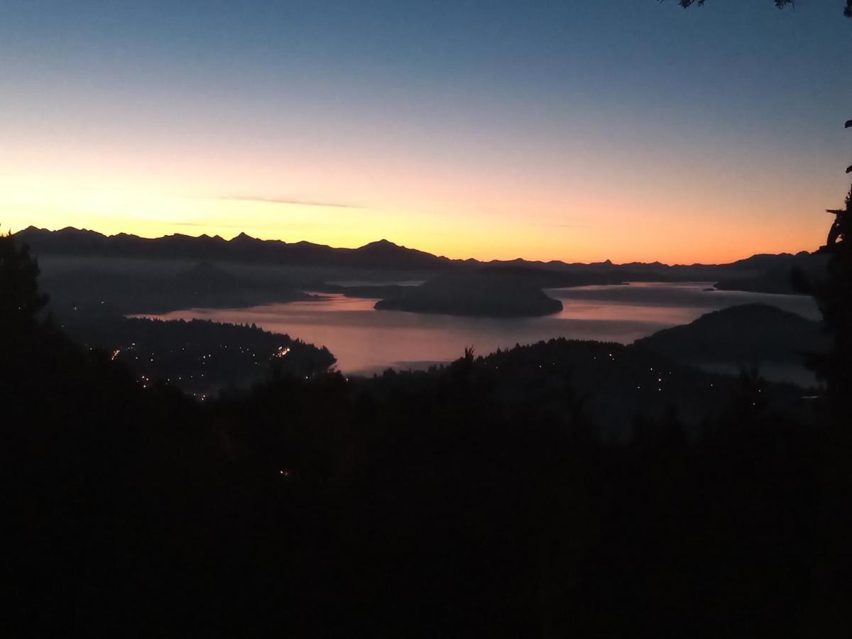 Chalet Con Increíble Vista Al Nahuel Huapi *