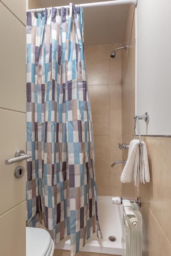 Departamento Con Cochera Incluida. Centro Apartamento San Carlos de Bariloche