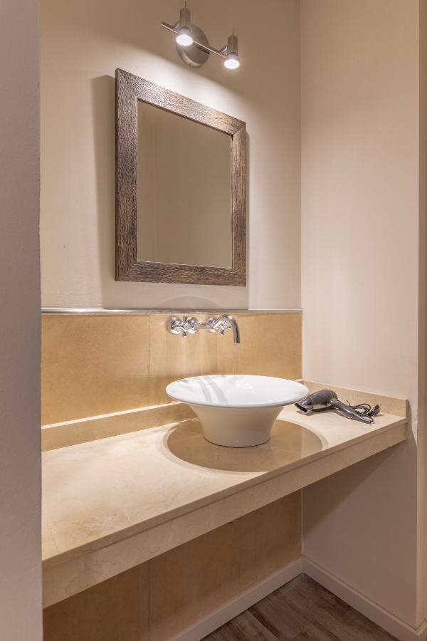 Apartamento Departamento Con Cochera Incluida. Centro San Carlos de Bariloche