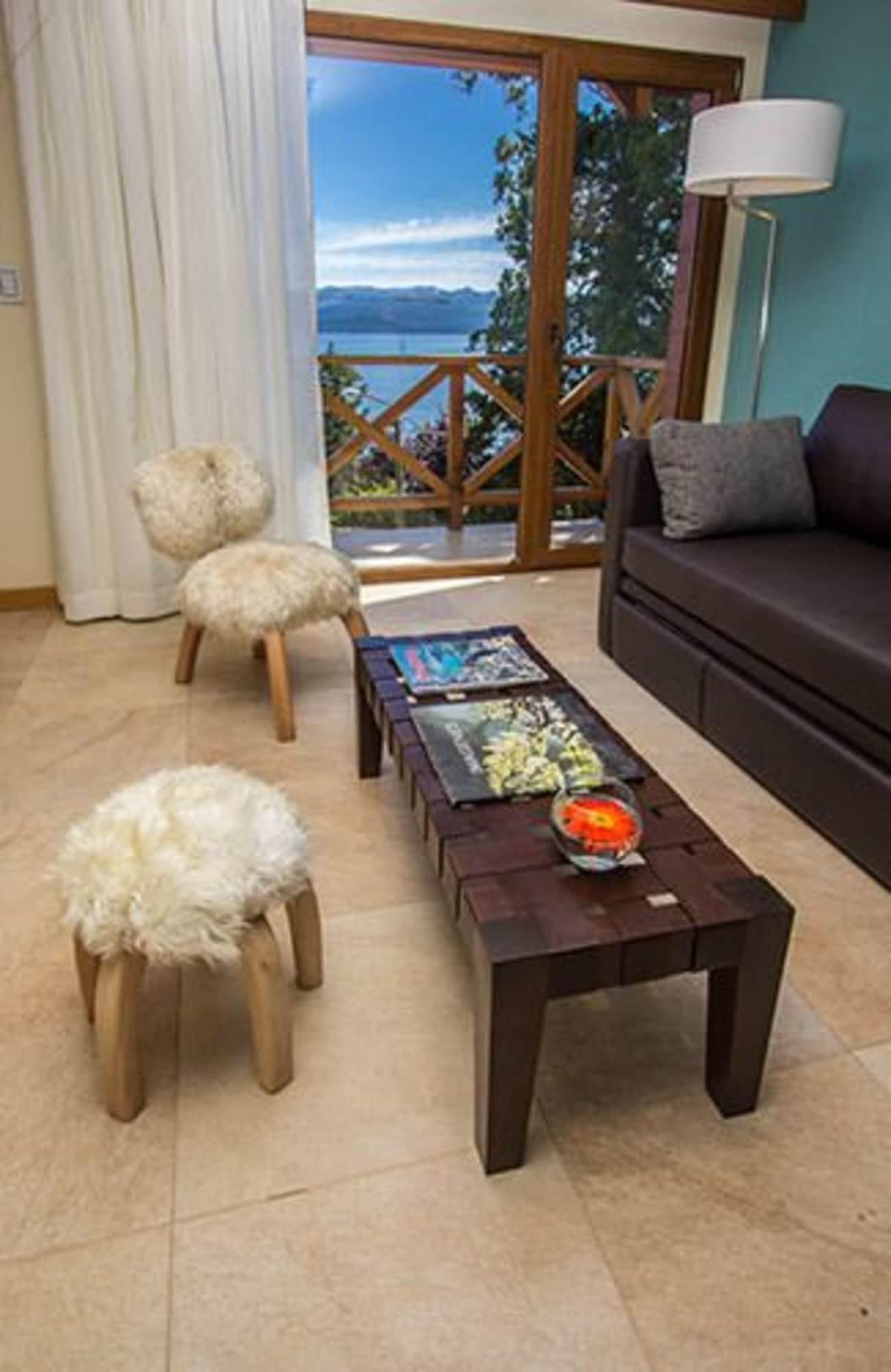 Aparthotel Robles & 3*