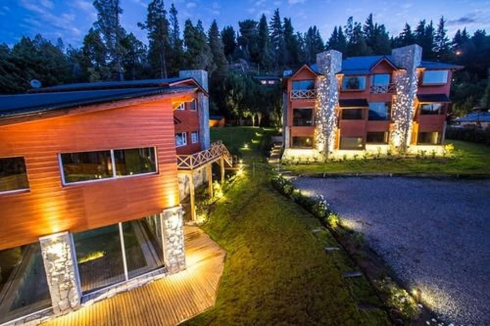 Aparthotel Robles & San Carlos de Bariloche