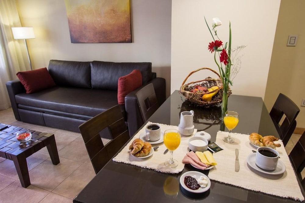 Robles & Aparthotel San Carlos de Bariloche