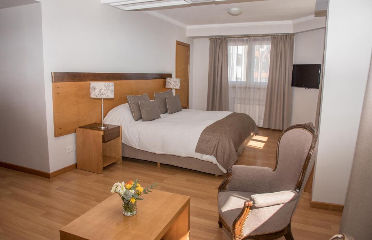 Tres Reyes Hotel 3*