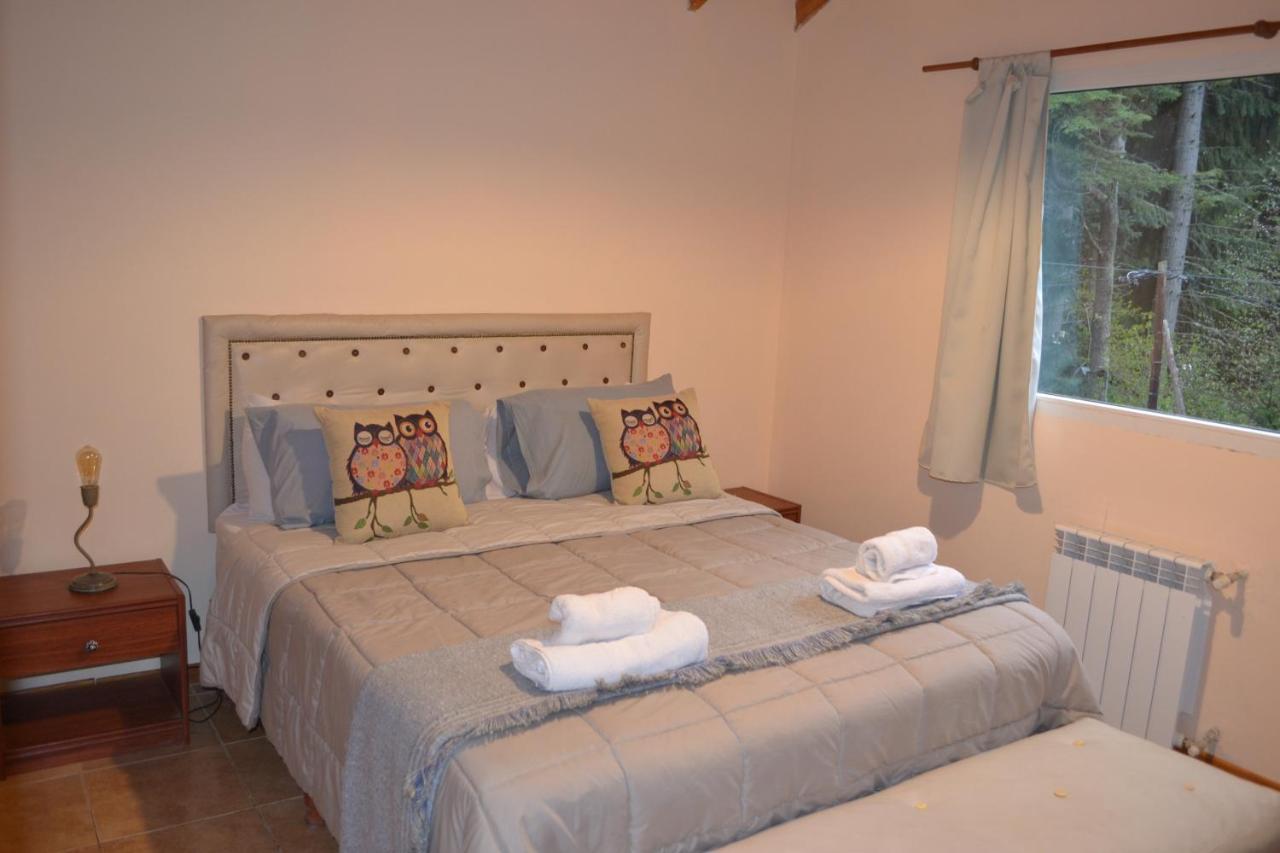 Amplia Casa En Bosque Llao Llao Holiday home *