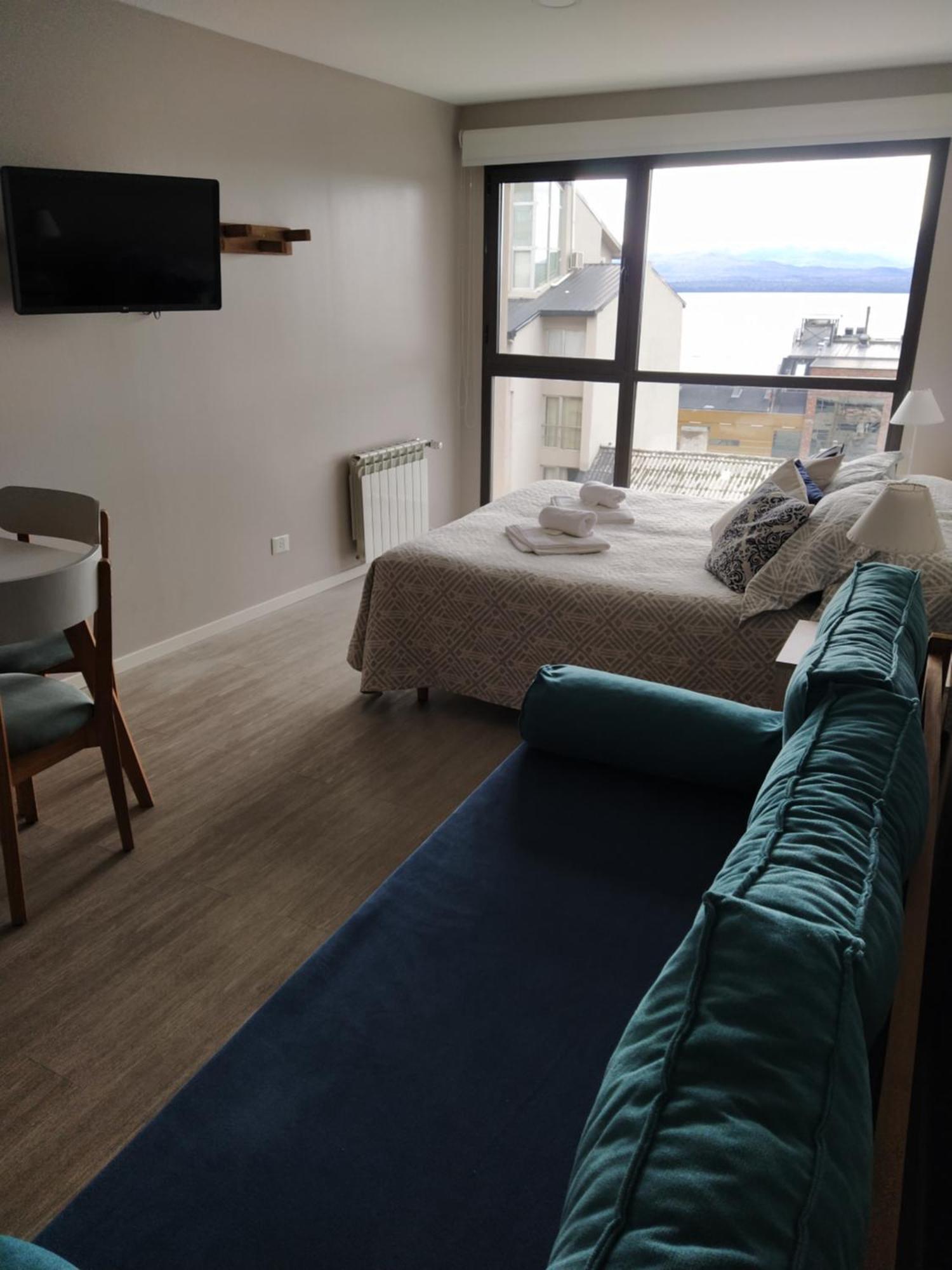 440 Apartment *
