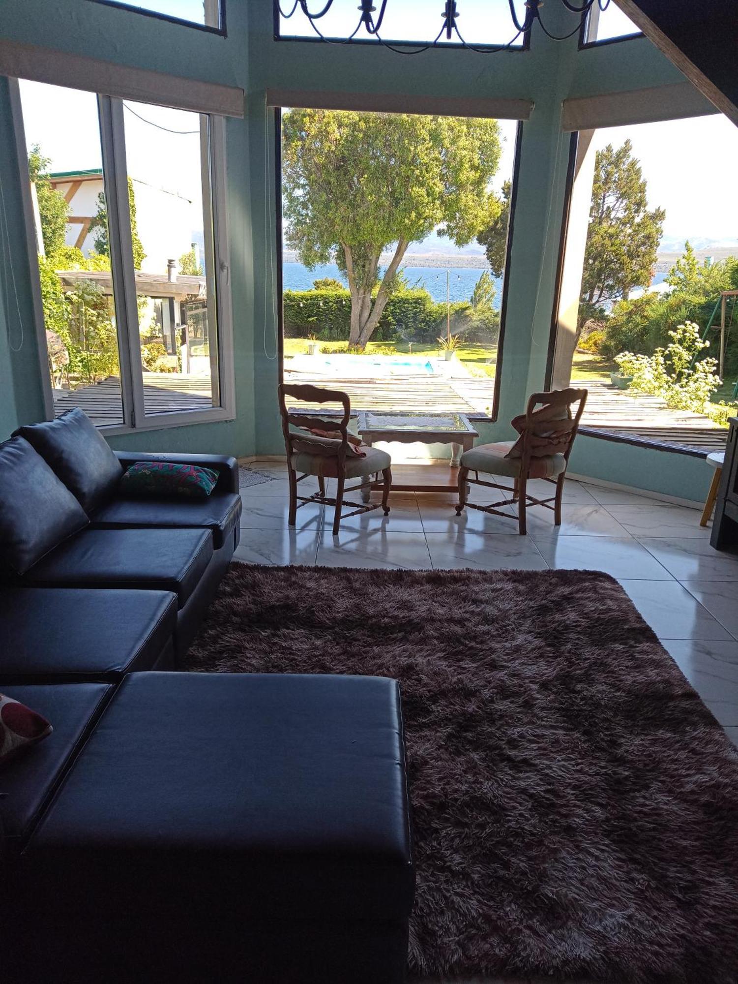 Hermosa Casa A Cuadra Del San Carlos de Bariloche