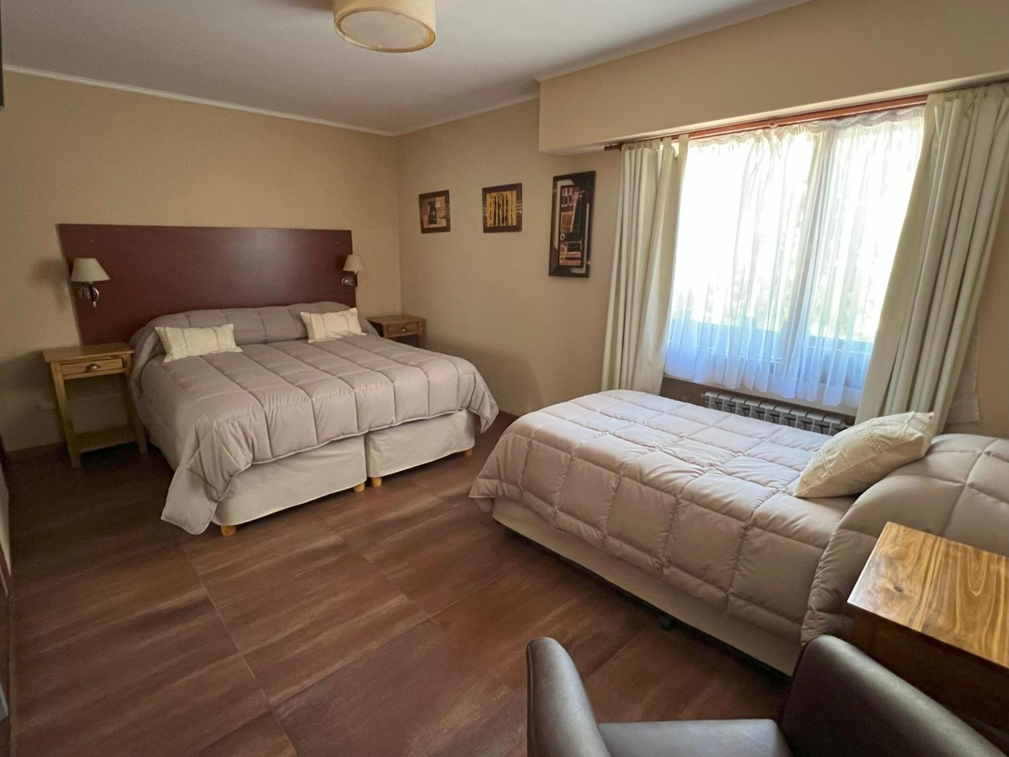 Le Charme Con Piscina Y Parking 3* San Carlos de Bariloche