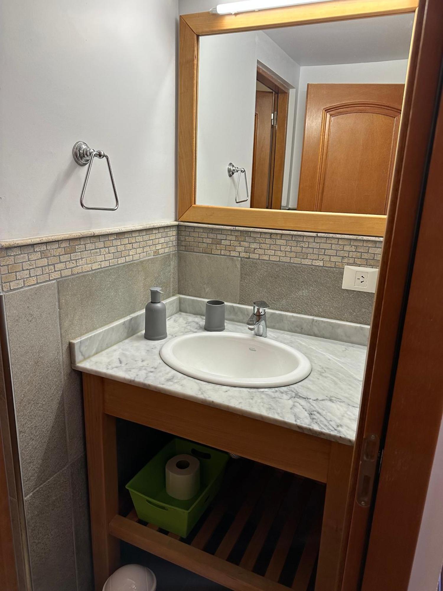 Departamento En Arelauquen Con Excelentes Vistas, Apartamento