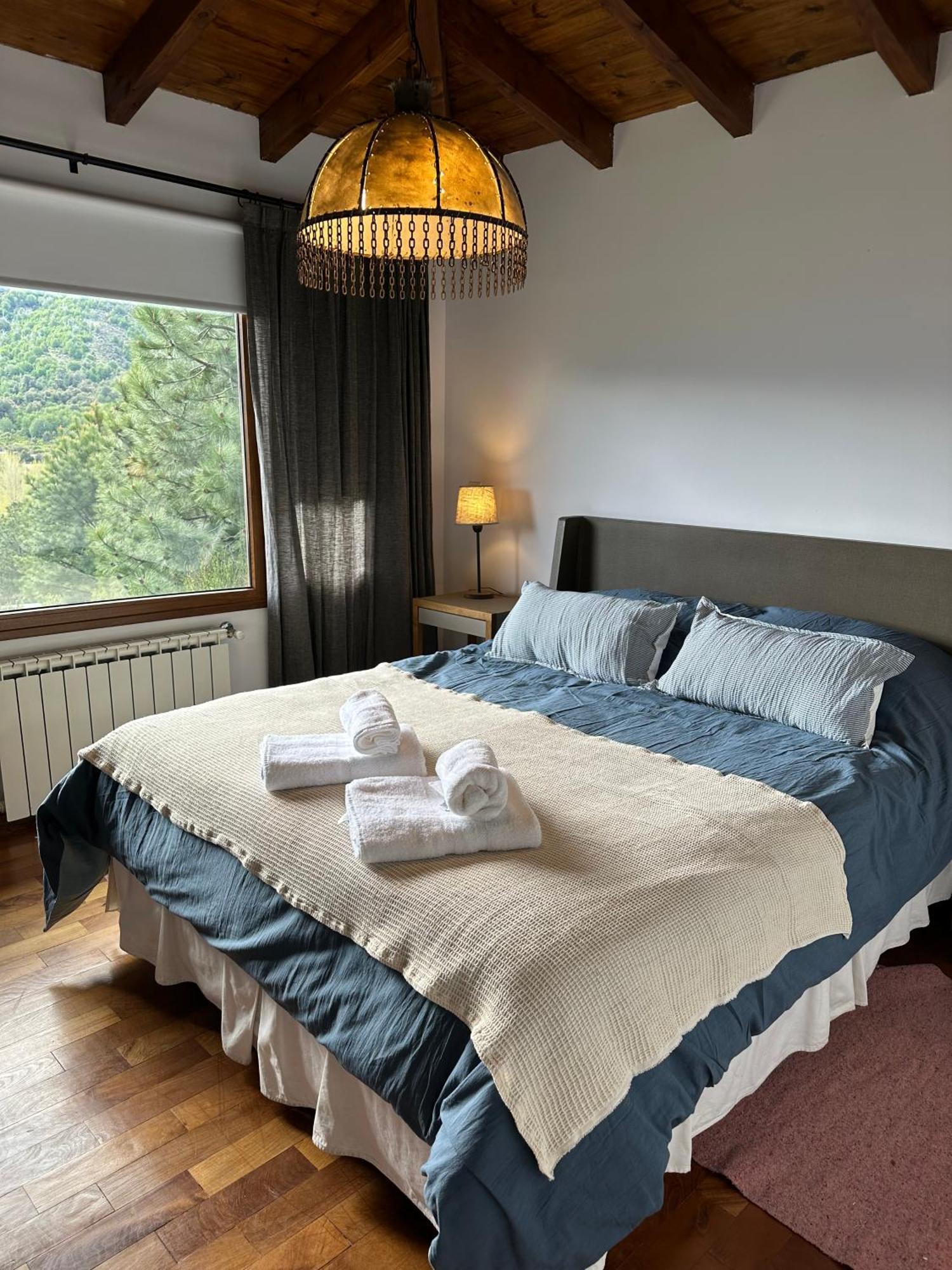 Apartamento Departamento En Arelauquen Con Excelentes Vistas, *