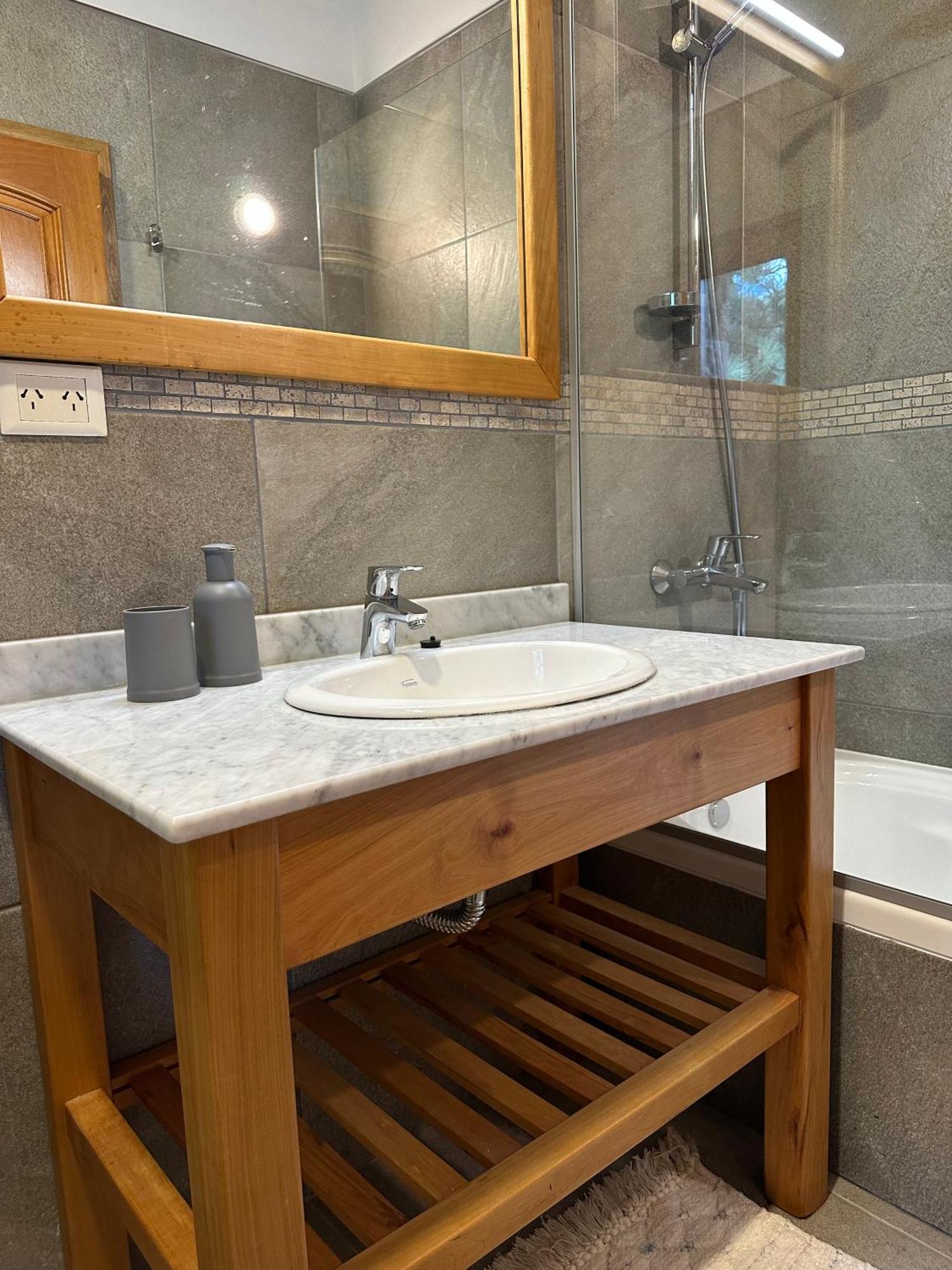 Departamento En Arelauquen Con Excelentes Vistas, Apartamento San Carlos de Bariloche