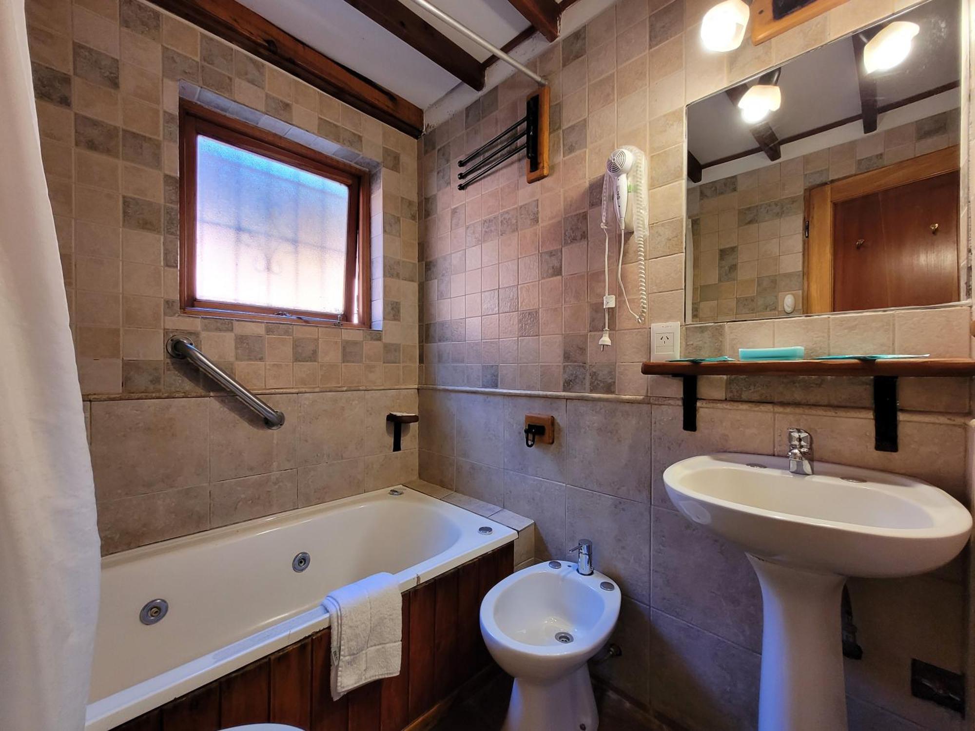 Del Arroyo Apartahotel 3*