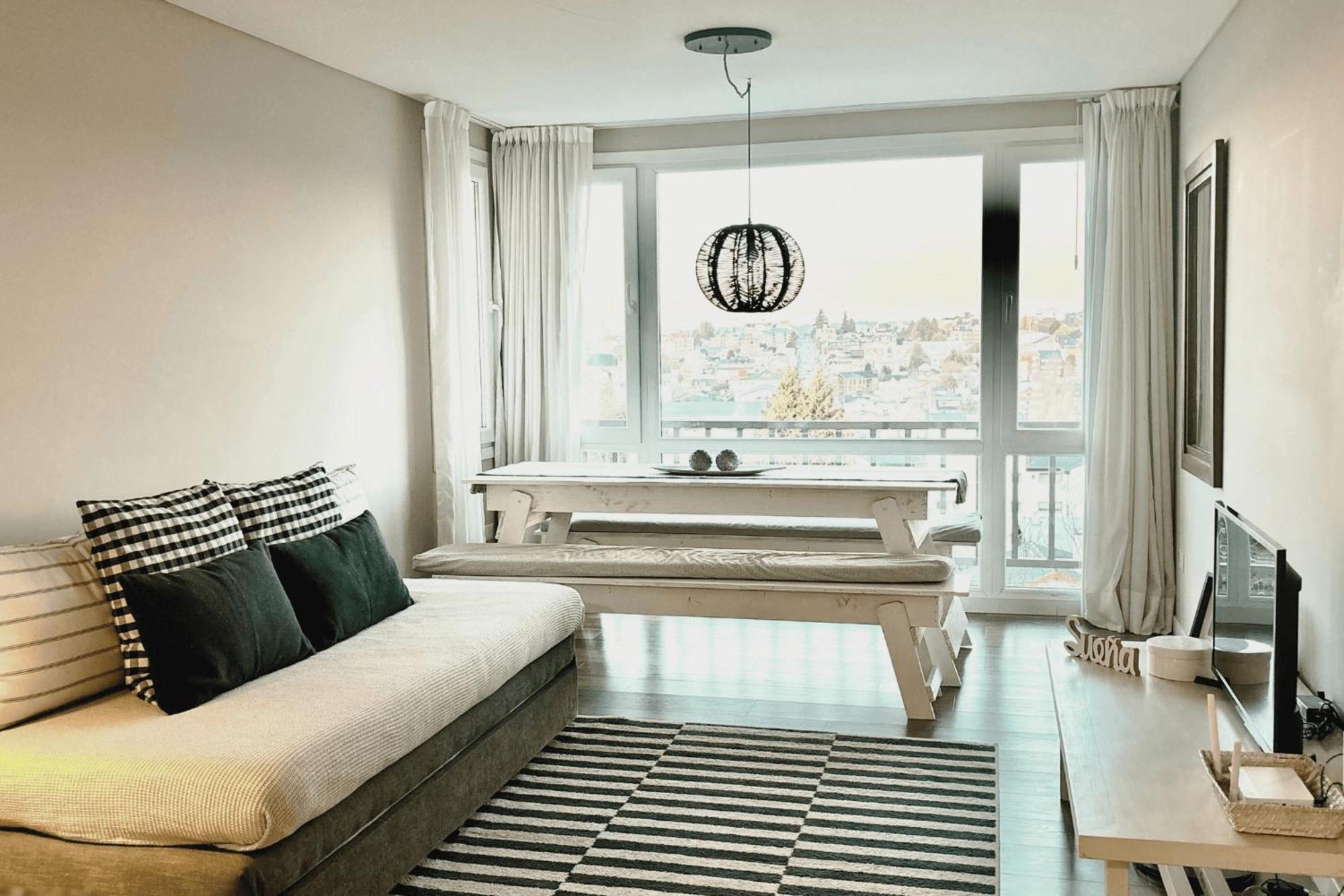 Apartamento Departamento En San Carlos De Bariloche, Argentina *