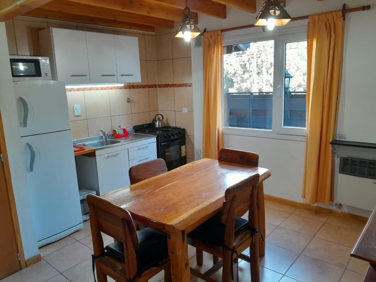 Apartment Lo De Ani Casa 2