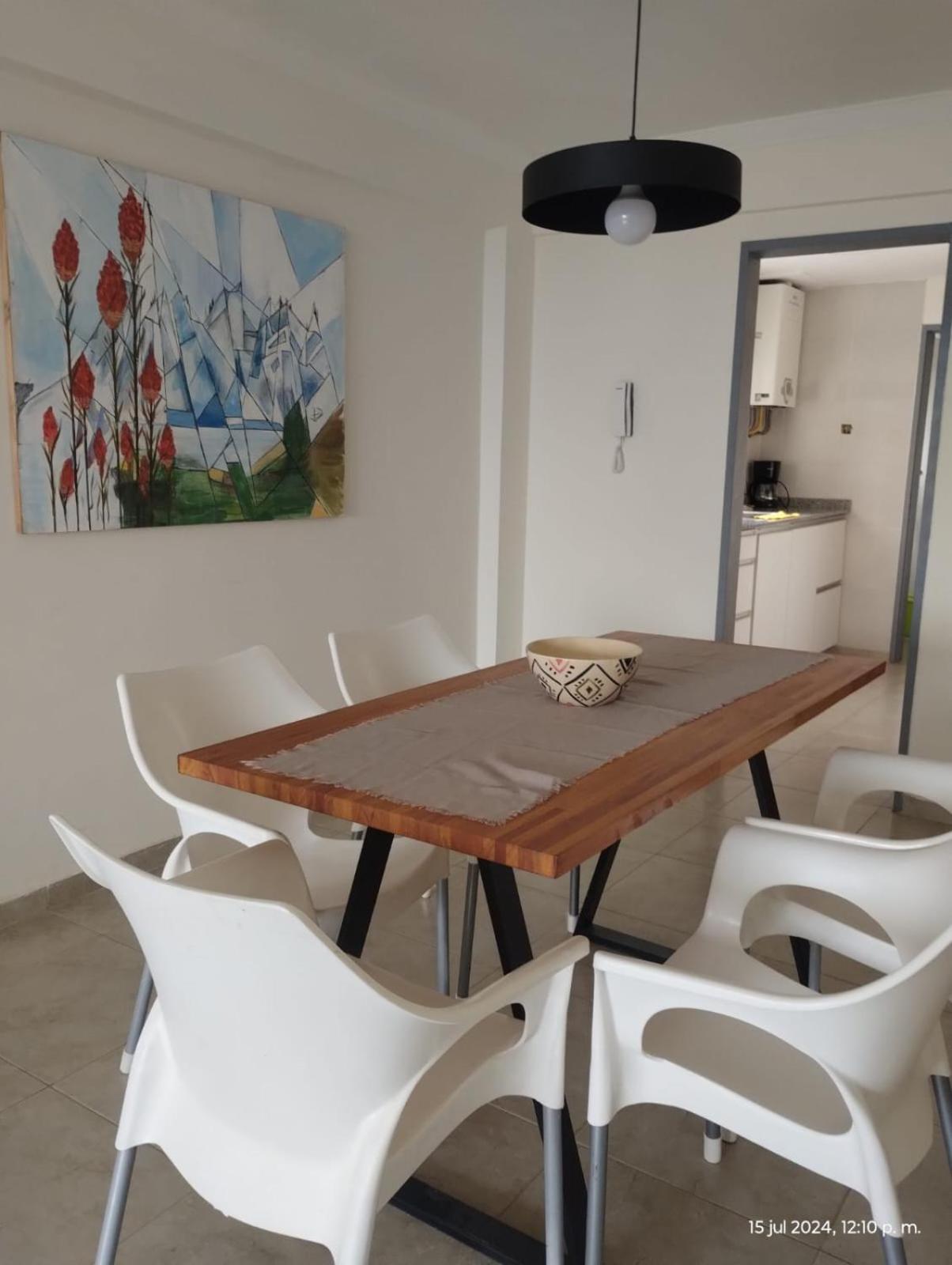 Apartamento A4- Departamento Centrico, Amplio Y Con Hermosa Vista Al Lago! *