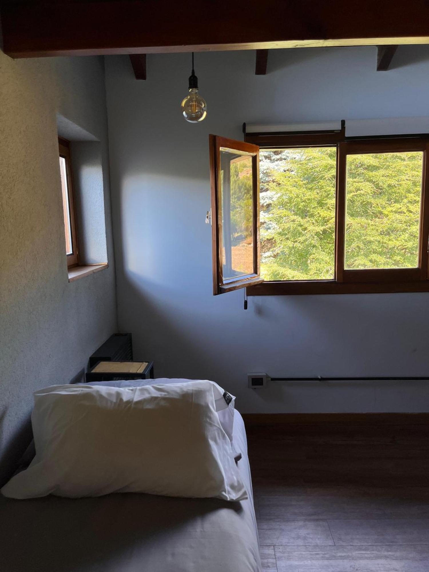 La De Montana - Frey Hostal *