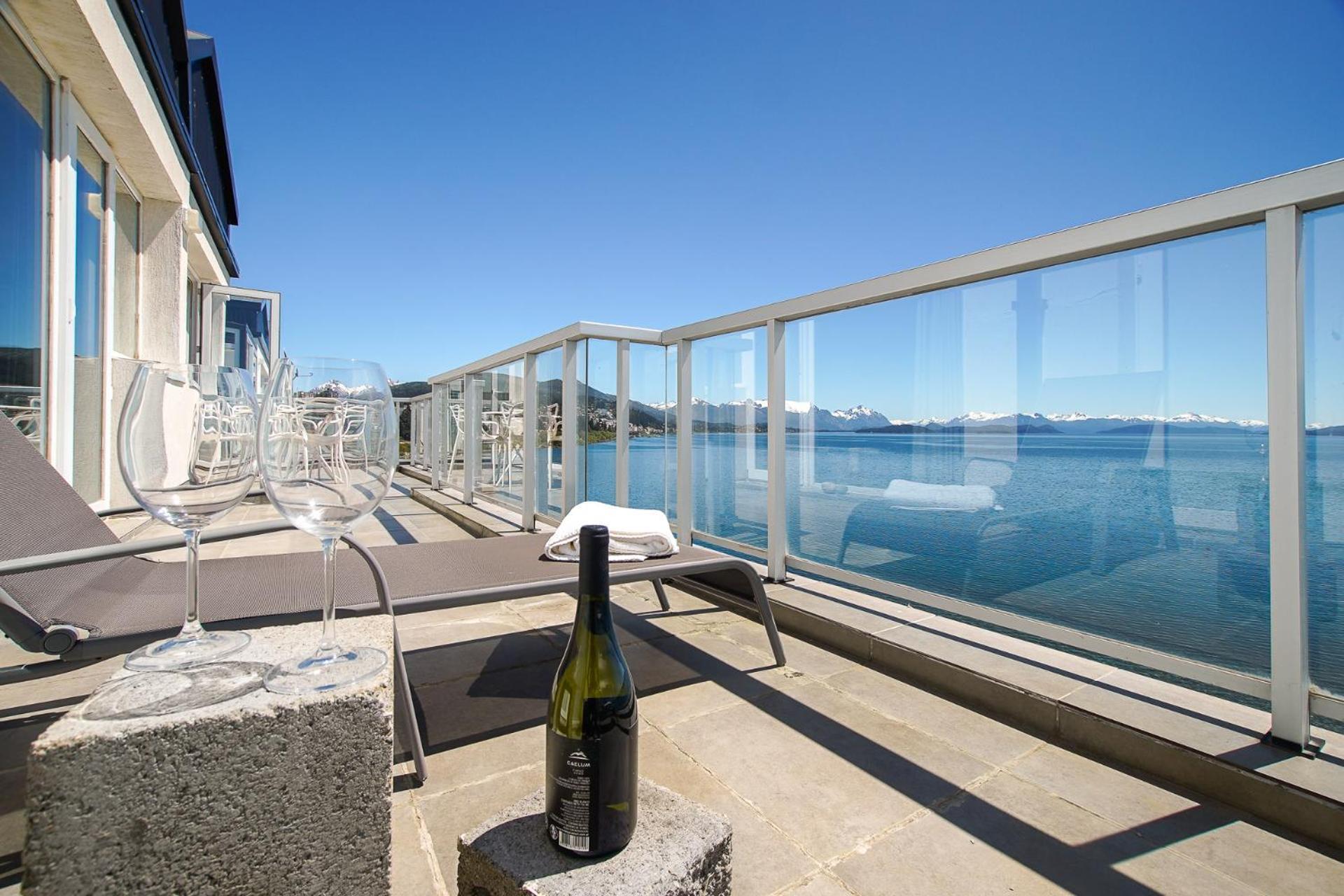 Apartment Costa Del Ollagua, Vista Al Panoramica, Piscina, Cochera San Carlos de Bariloche