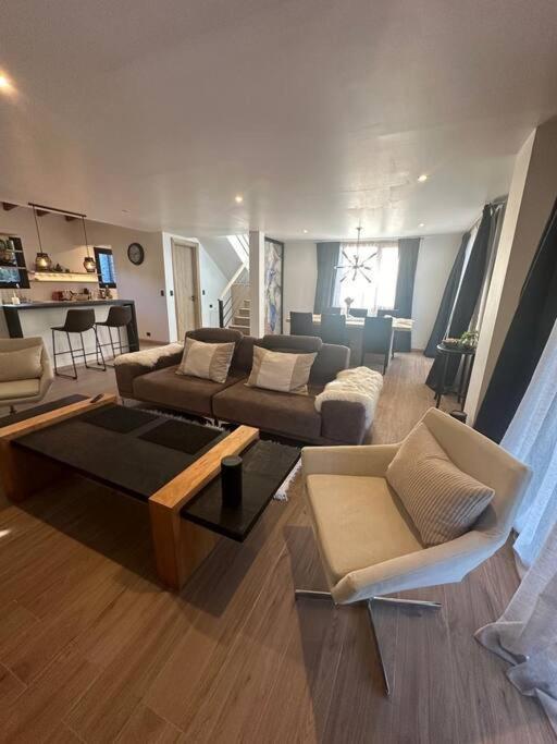 Casa Nueva En Barrio Privado * San Carlos de Bariloche