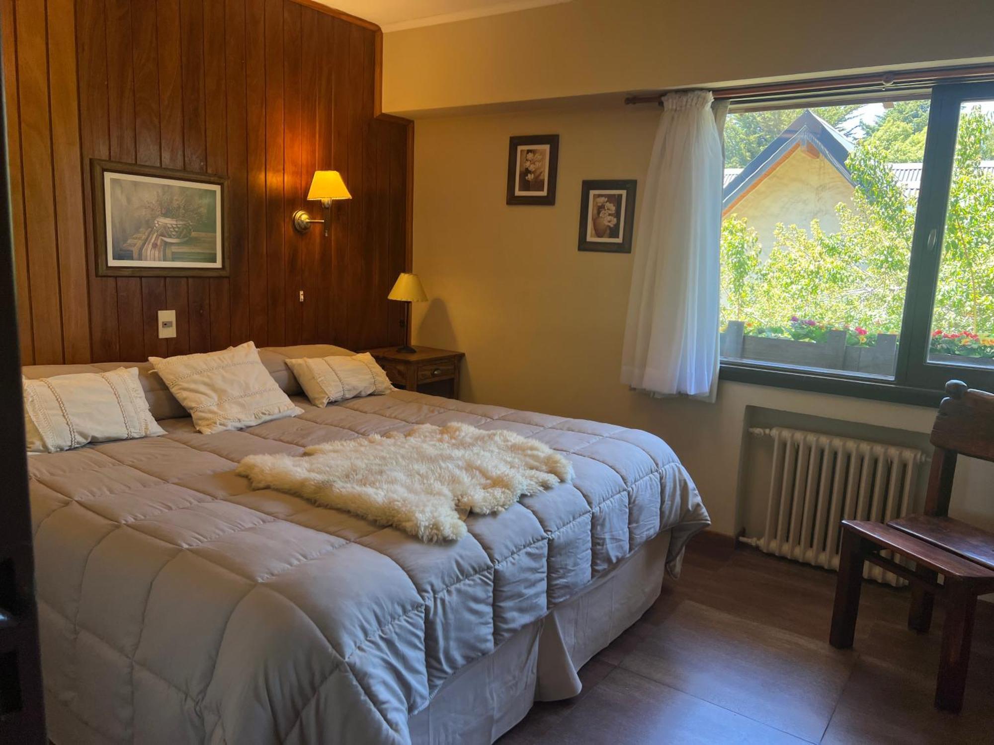 Le Charme Con Piscina Y Parking San Carlos de Bariloche