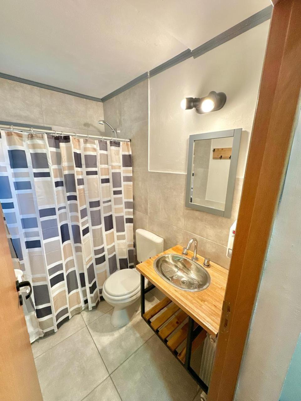 Laku Guest house