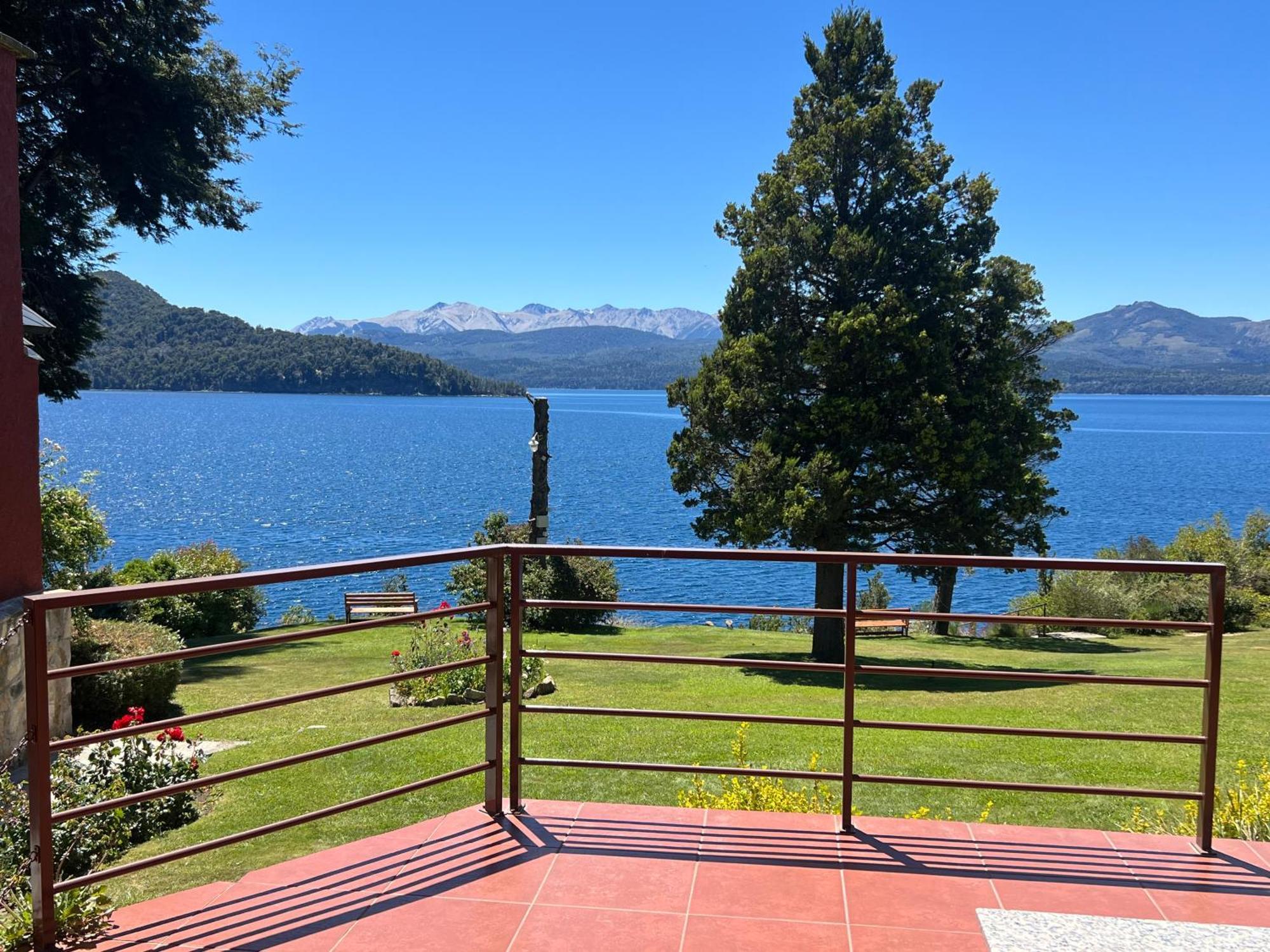 Costa Brava Apart San Carlos de Bariloche