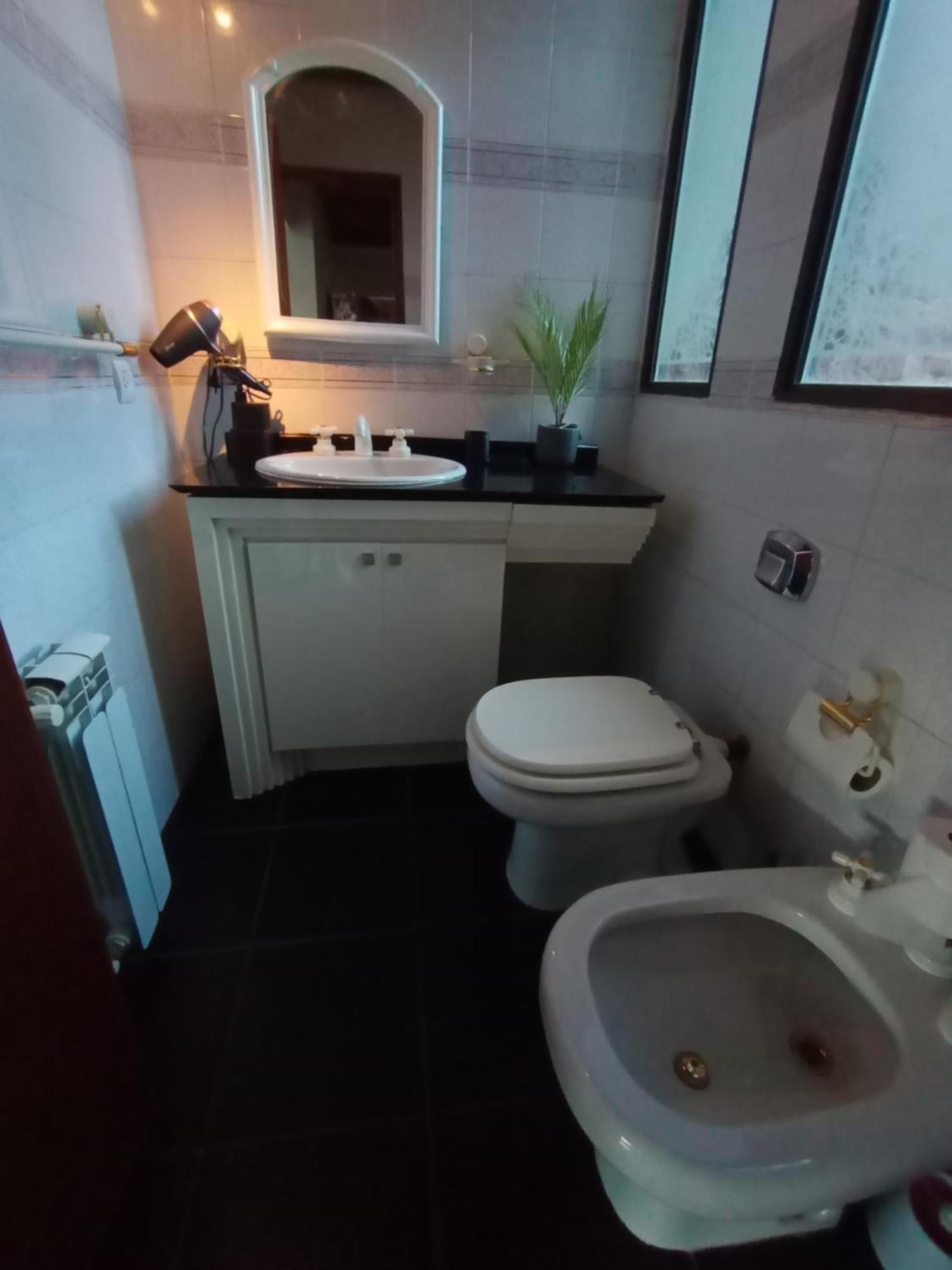 Hermosa Casa A Cuadra Del *
