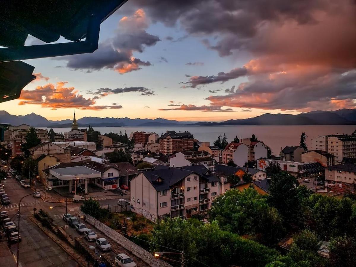 Apartamento Departamentos Centricos Con Vista A La Montana Y Al San Carlos de Bariloche