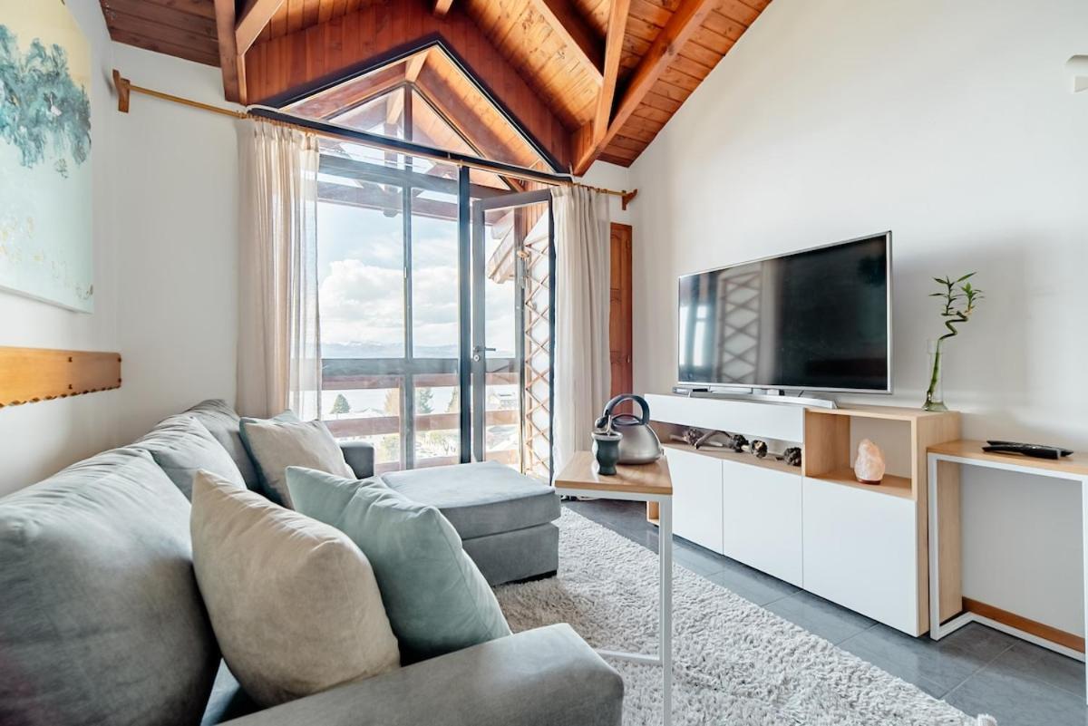 Apartamento Departamentos Centricos Con Vista A La Montana Y Al