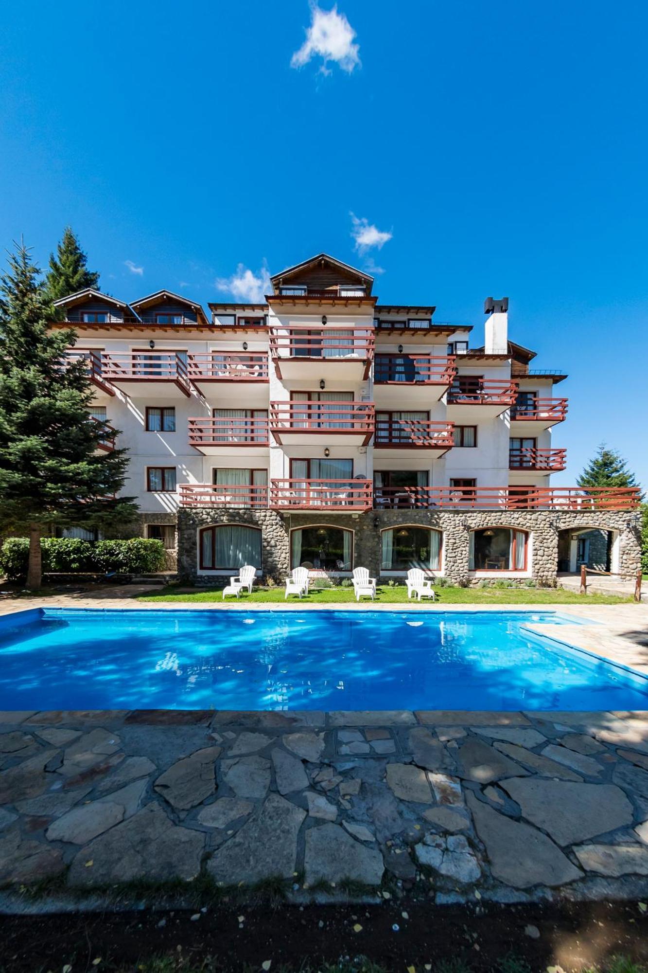 Apartur Catedral Aparthotel 3*