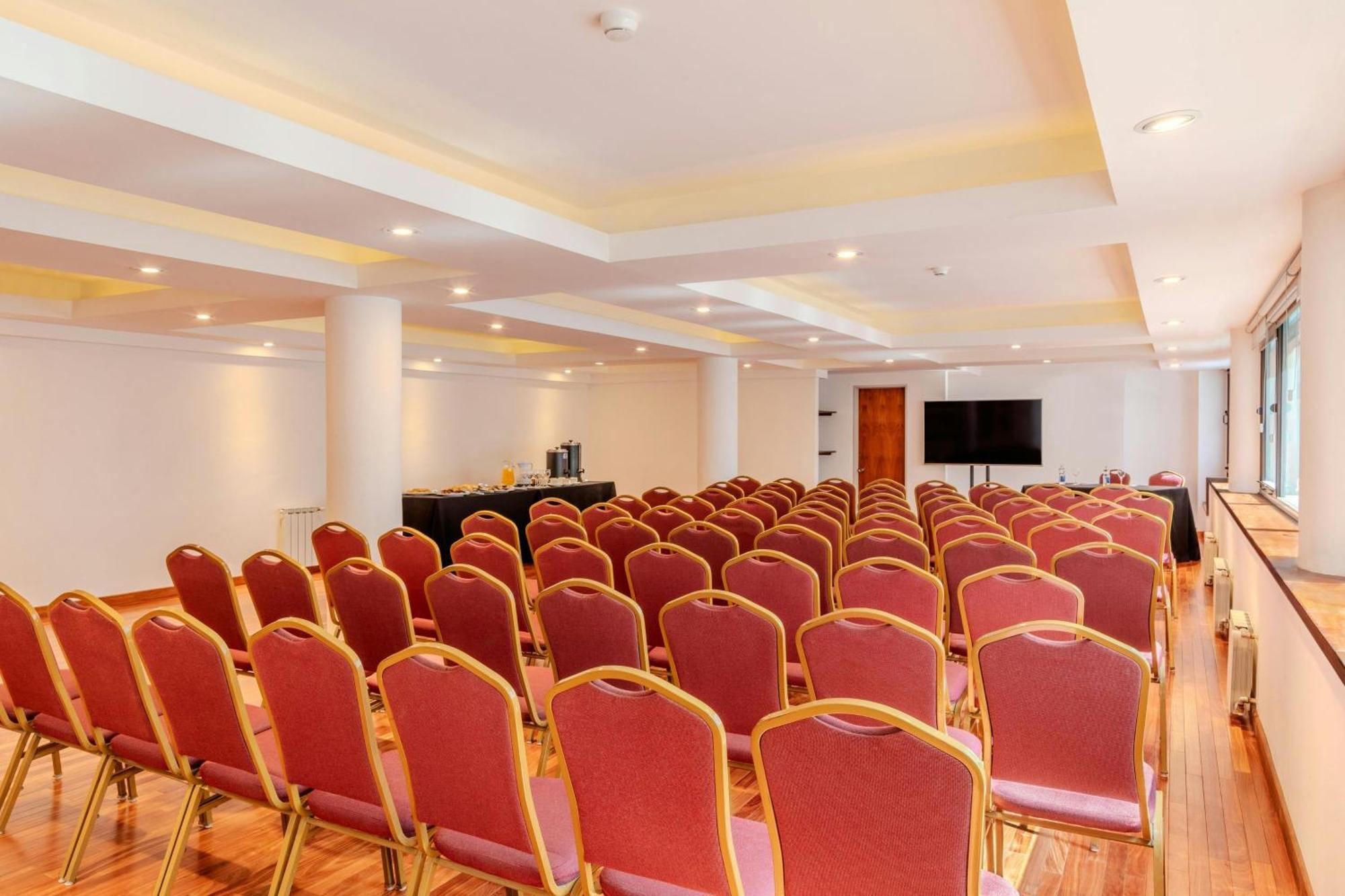 Panamericano Hotel 4*
