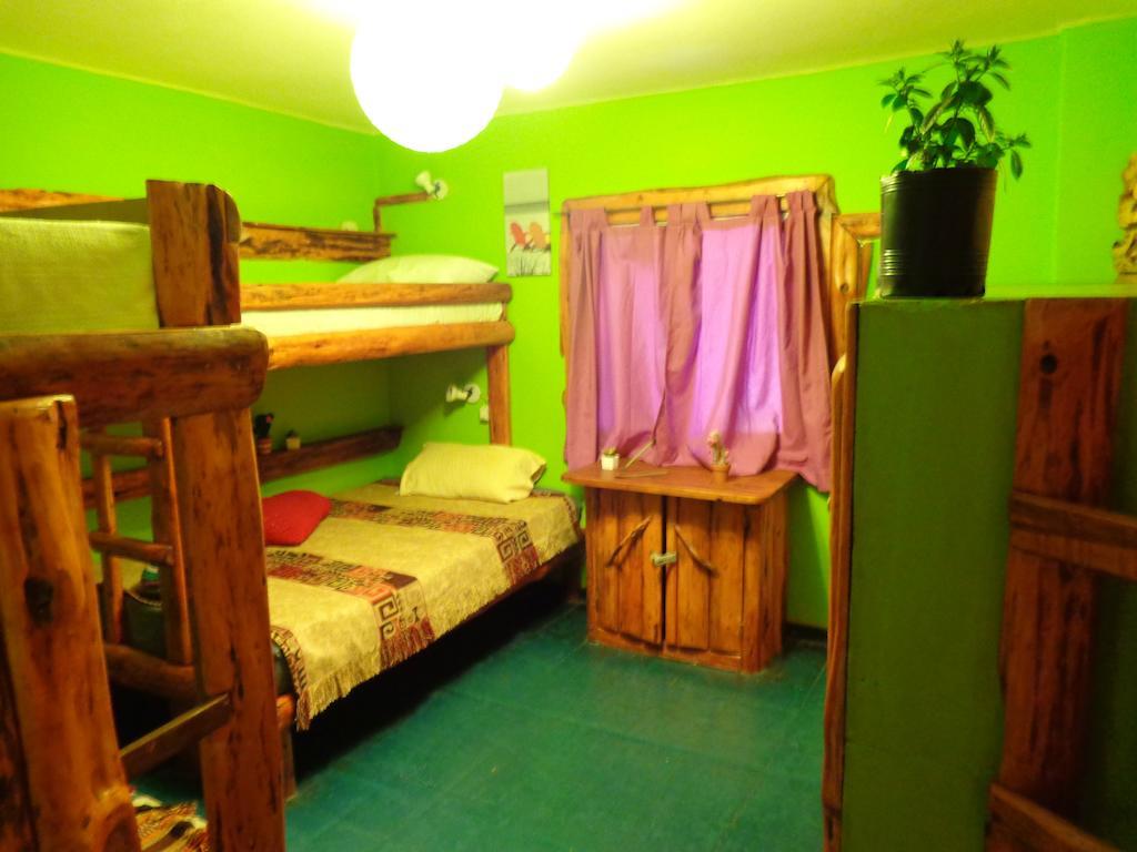 Hostal Wood House *