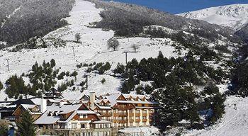 Pire Hue Ski In & Ski Out