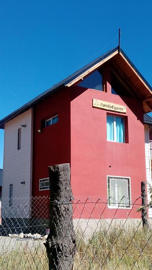 Apartamento Departamentos De Alquiler Turistico: Familia Eguren *