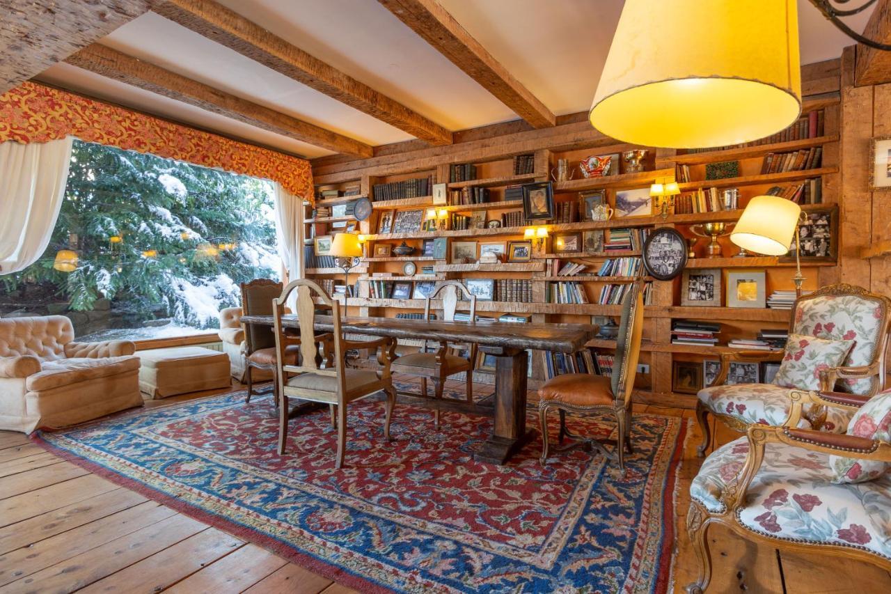Pire Hue Ski In & Ski Out Hotel