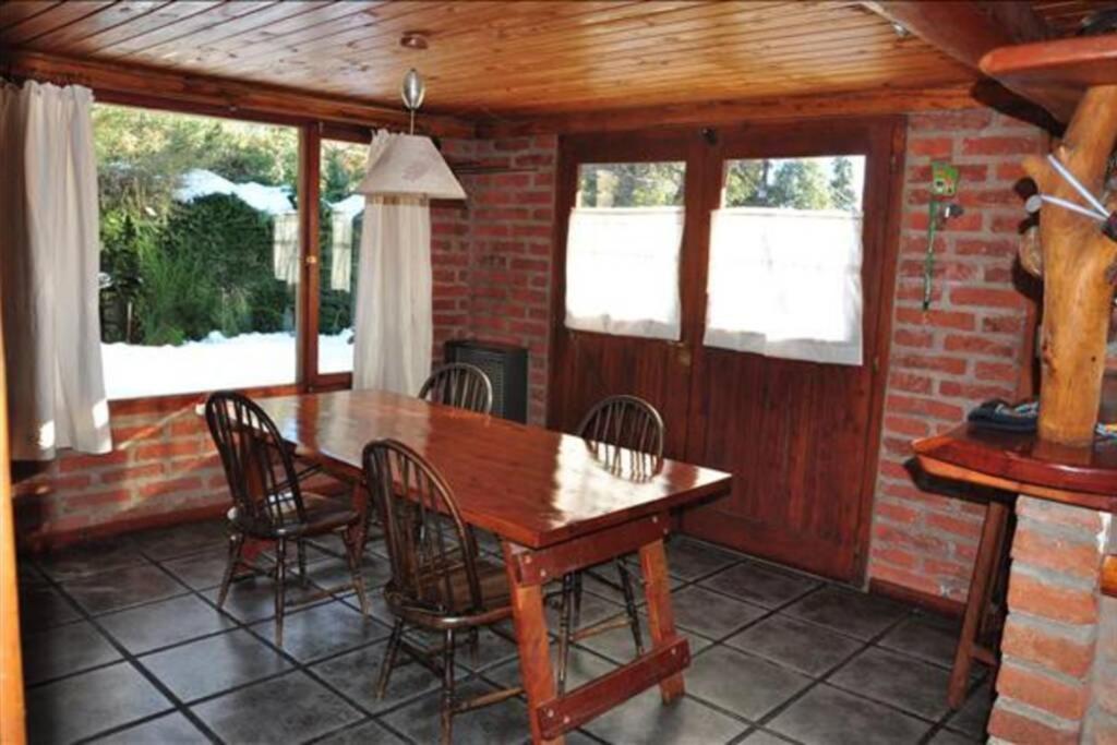 Casa Familiar En El Bosque * San Carlos de Bariloche