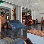 Hotel Los Duendes