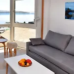 Alojamiento con espectacular vista al lago