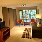 Departamento Centrico Quila Quina - Centrico Y Amplio