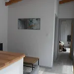 Casita luminosa en el centro de Bariloche!