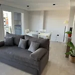 Palacios Las Marias, Centrico