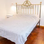 Comoda Casa En El Centro